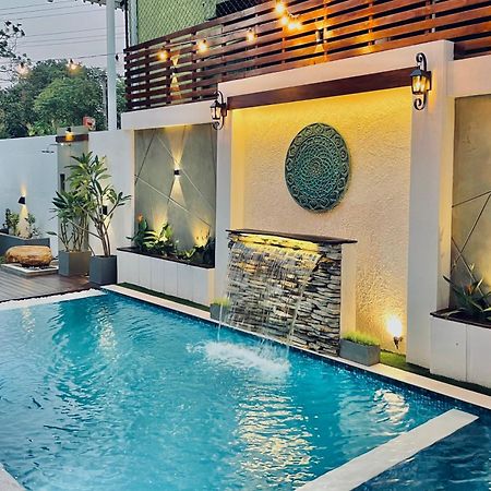 8 Plus Motels Negombo Dış mekan fotoğraf