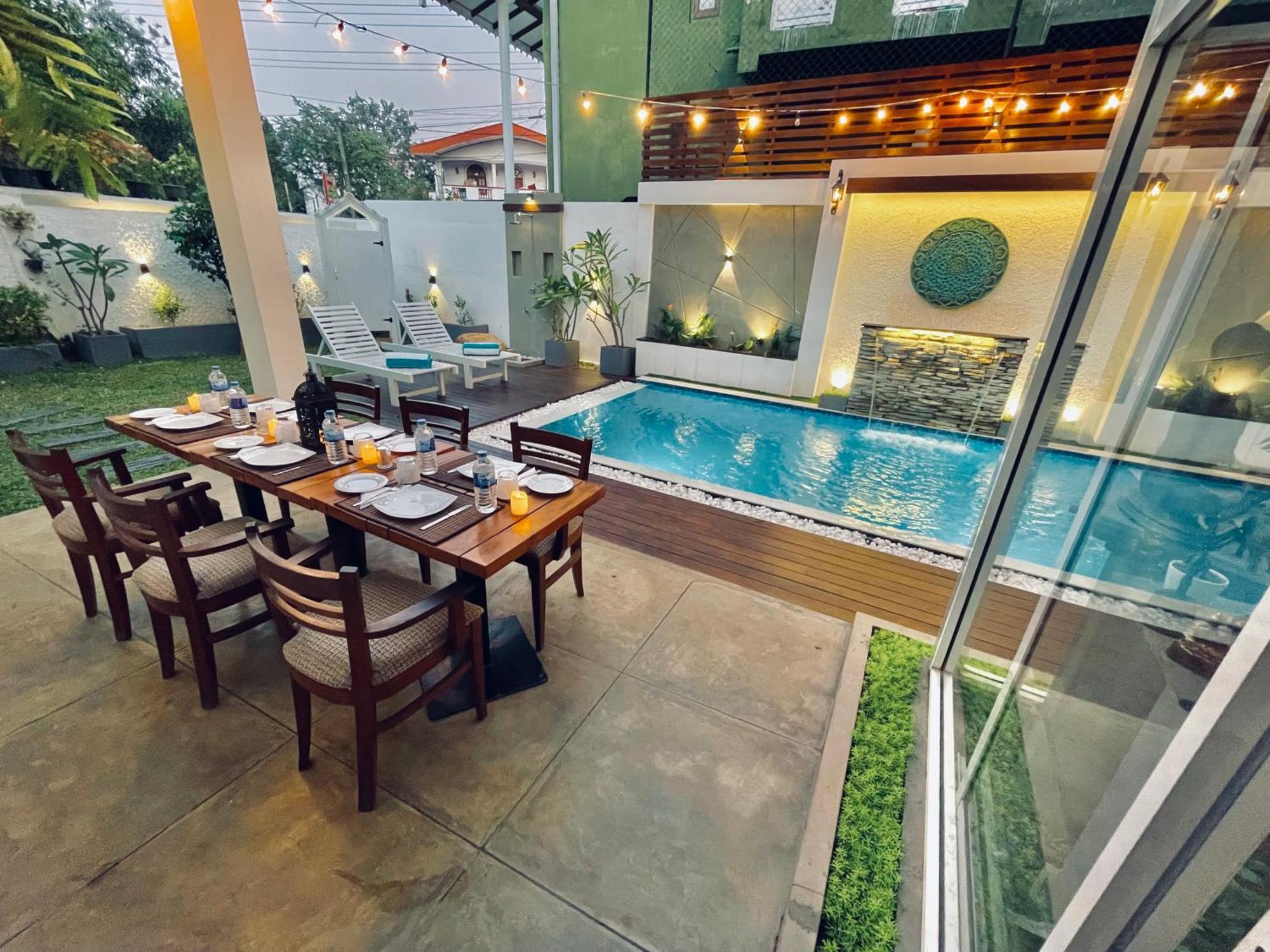 8 Plus Motels Negombo Dış mekan fotoğraf